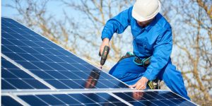 Installation Maintenance Panneaux Solaires Photovoltaïques à Le Luhier